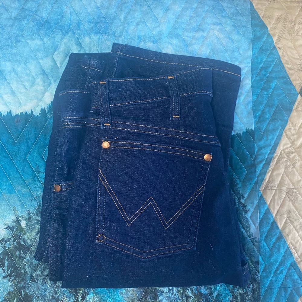 Wrangler Cowboy Cut